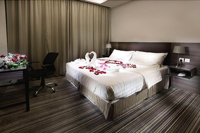Grand Lily Hotel Suites Al-Hofuf Bagian luar foto