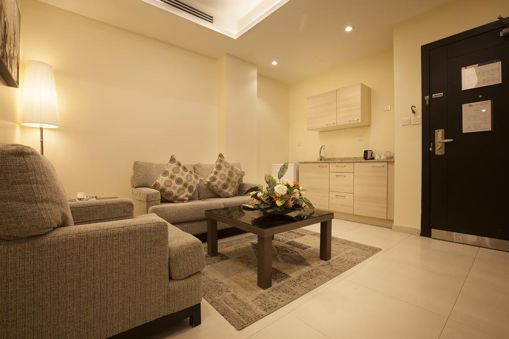 Grand Lily Hotel Suites Al-Hofuf Bagian luar foto