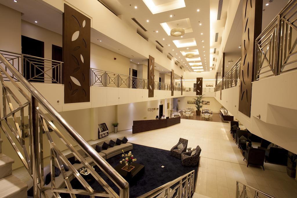 Grand Lily Hotel Suites Al-Hofuf Bagian luar foto