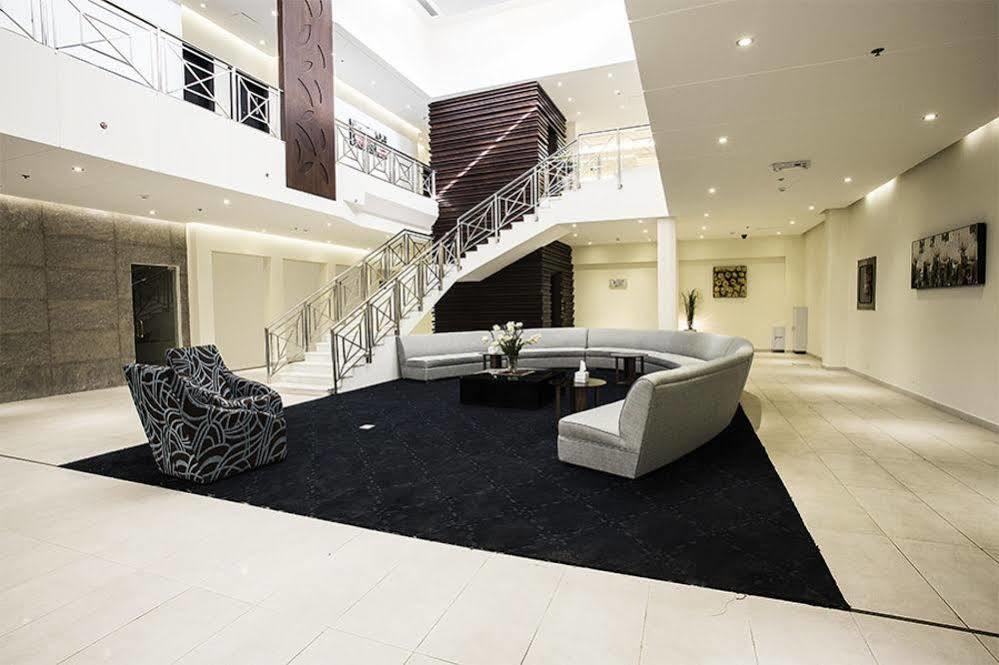 Grand Lily Hotel Suites Al-Hofuf Bagian luar foto