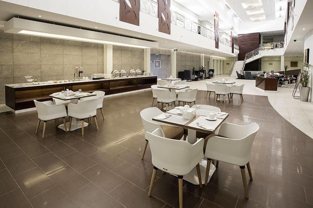 Grand Lily Hotel Suites Al-Hofuf Bagian luar foto